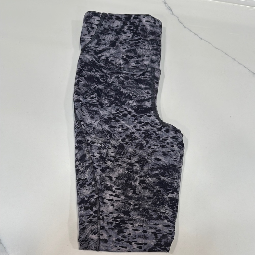 Lululemon Athletica Black Gray Leggings